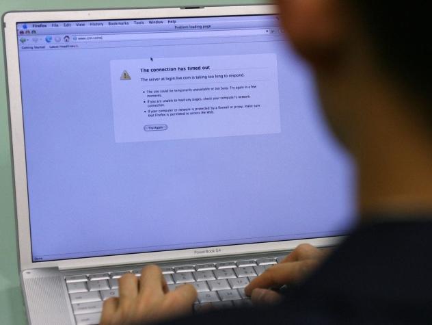 Usuarios denuncian colapso en sitios web de AFP al intentar cambiarse de fondo