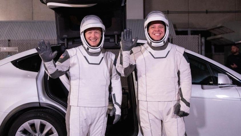 NASA y SpaceX: cómo son los nuevos trajes inspirados en superhéroes que utilizan sus astronautas