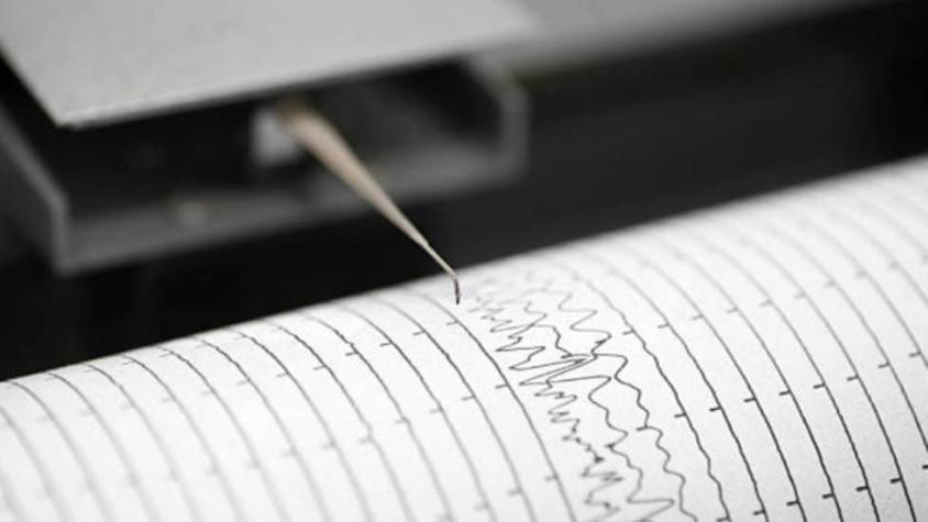 Fuerte sismo se registra en California, EEUU