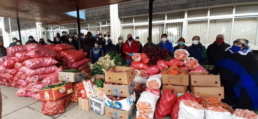 Comunidades mapuche donan más de 10 mil kilos de alimentos a ollas comunes de Temuco