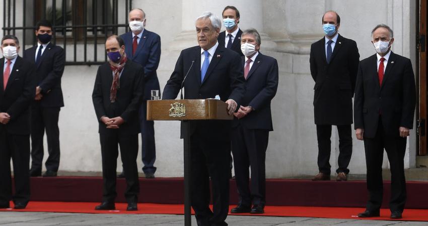 Presidente Piñera oficializa ajuste de gabinete con salida de Sebastián Sichel