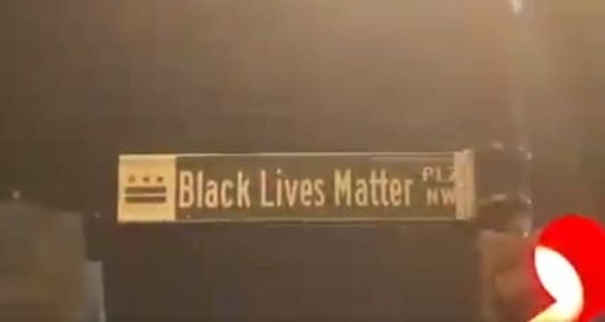 [VIDEO] Alcaldesa de Washington rebautiza calle frente a la Casa Blanca como "Black Lives Matter"
