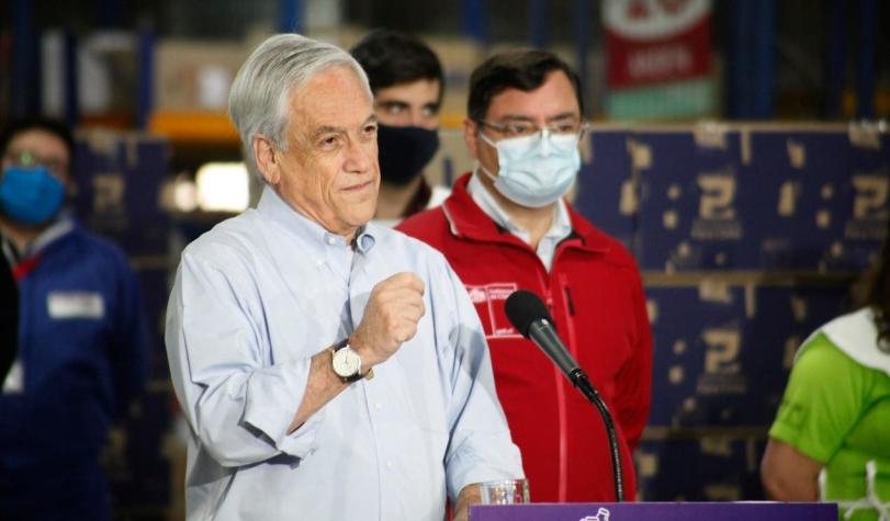 Piñera anuncia que furgones escolares transportarán a pacientes a residencias sanitarias