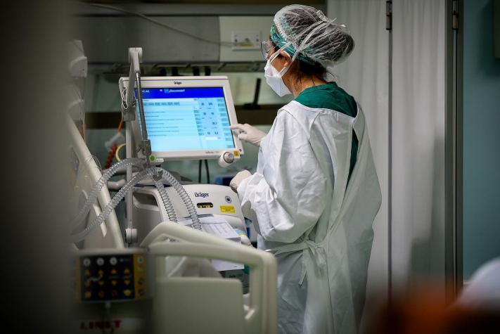 Coronavirus: Chile registra casi 7 mil contagios nuevos y supera los 3.300 fallecidos