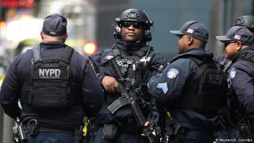 Nueva York autoriza a grabar vídeos de la policía y mantener los archivos