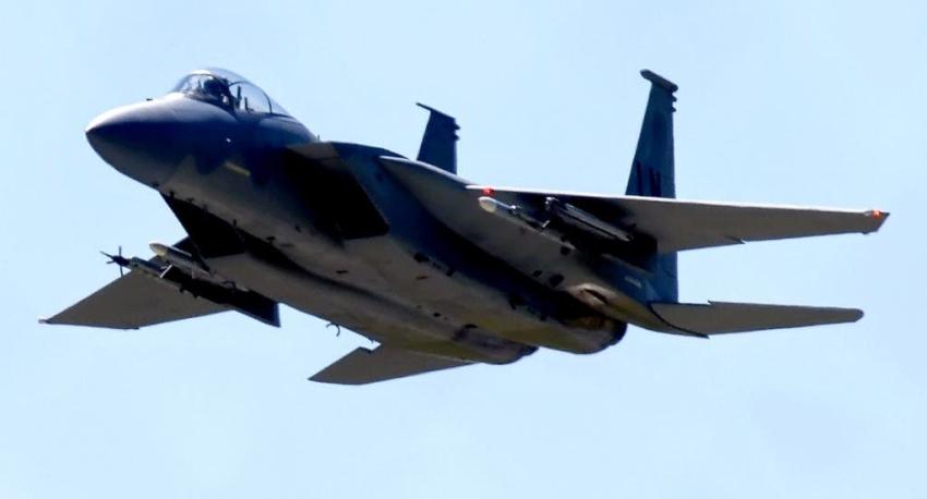 Avión F15 de EEUU se estrella al este de Inglaterra: Se desconoce estado del piloto