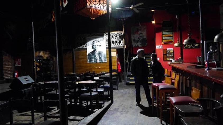 ¿Cómo deben enfrentar la pandemia cafés, bares y restaurantes?