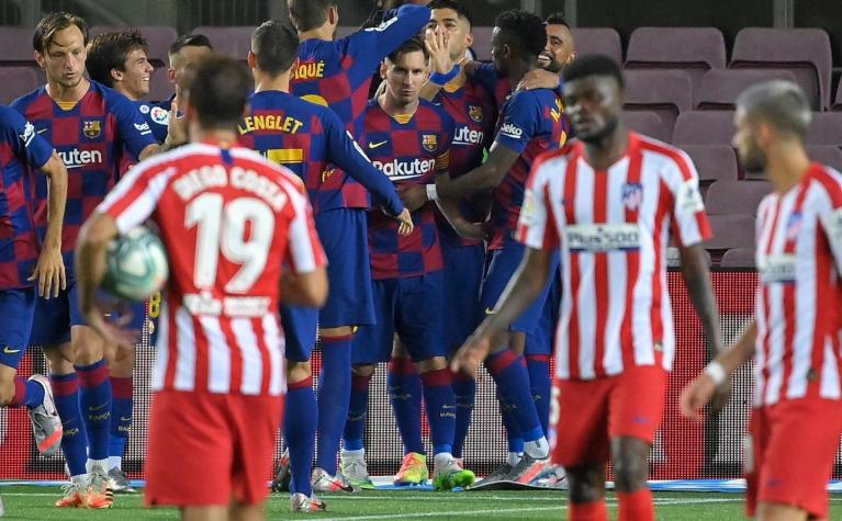 Barcelona empata ante Atlético Madrid con gol 700 de Messi y se complica en la lucha por el título