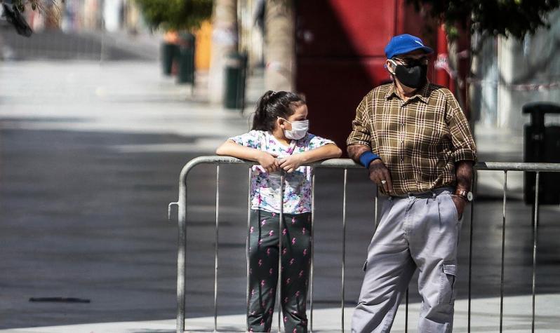 Agencia AFP: La clase media de Chile, a un paso de ser los nuevos pobres tras la pandemia