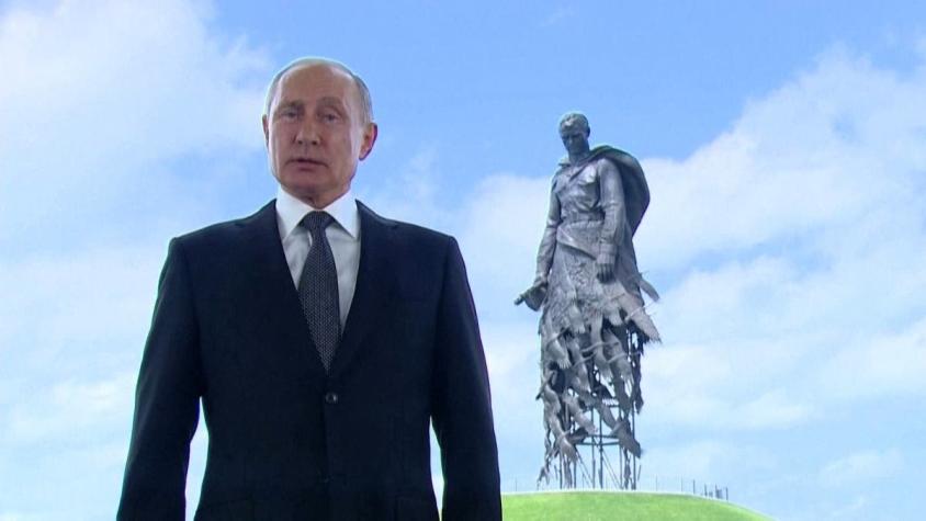 [VIDEO] Presidente ruso arrasa en referéndum clave: Putin despeja camino para gobernar hasta 2036
