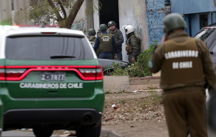 Menor fue baleado por carabineros tras intentar atropellarlos en persecución en Quilicura