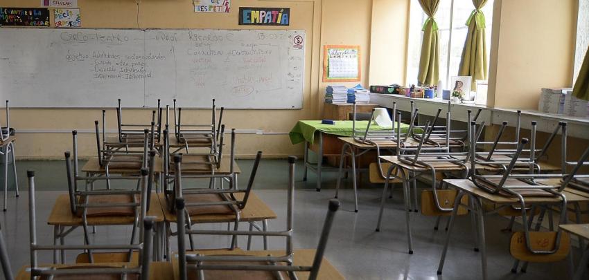 Ministro de Educación advierte que año escolar se puede alargar hasta el 15 de enero