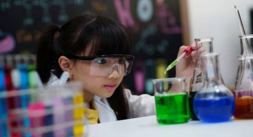 MIM Lab: 12 experimentos que los niños pueden realizar en casa