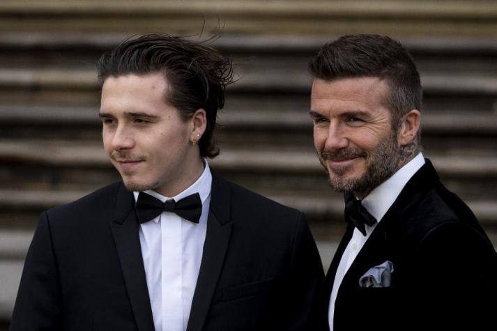 Hijo de David y Victoria Beckham anuncia su matrimonio