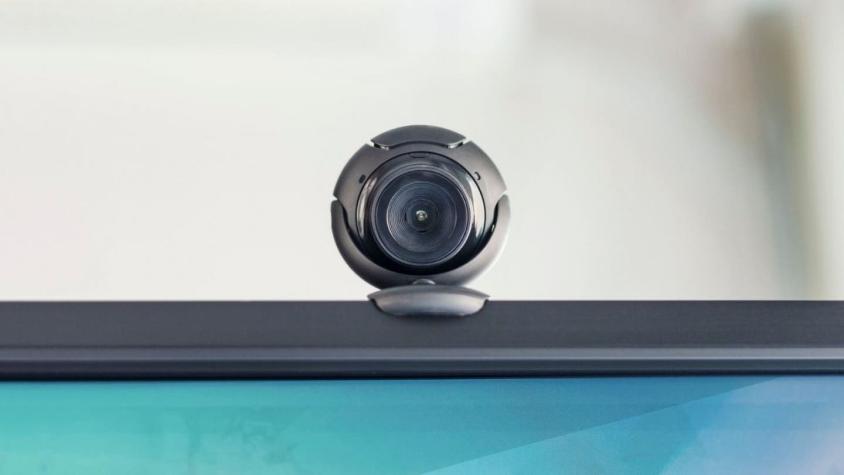 Apple advierte del peligro de cerrar un MacBook si la webcam tiene una tapa  - Meristation