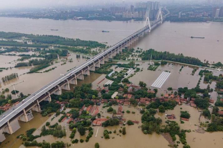 Intensas precipitaciones amenazan con inundaciones a Wuhan, ciudad china cuna del coronavirus