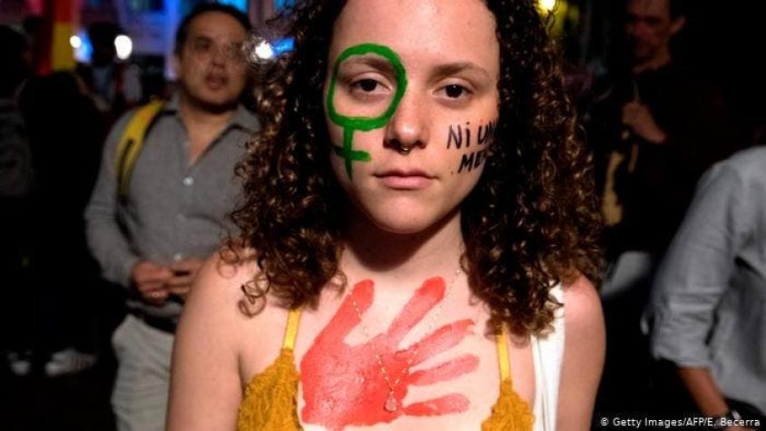 Costa Rica aprueba ley que castiga el acoso sexual callejero con cárcel y multa