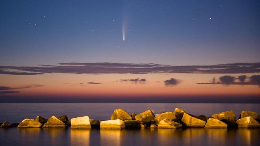 Neowise: así se ve el deslumbrante cometa que ha estado iluminando los cielos de la Tierra este mes
