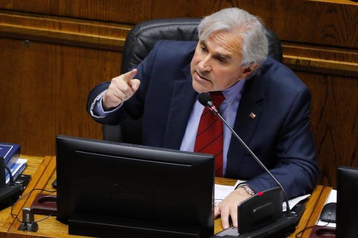 Senador Iván Moreira anuncia voto a favor del retiro de fondos de pensiones