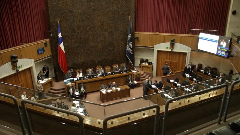 [VIDEO] Retiro de fondos de pensiones: Dos senadores de Chile Vamos anuncian voto a favor