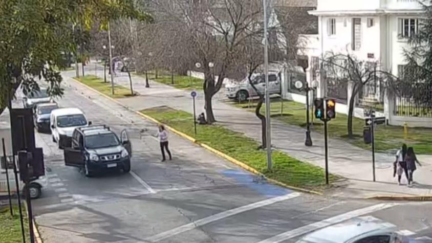 [VIDEO] Detienen a dos menores por robo de vehículos