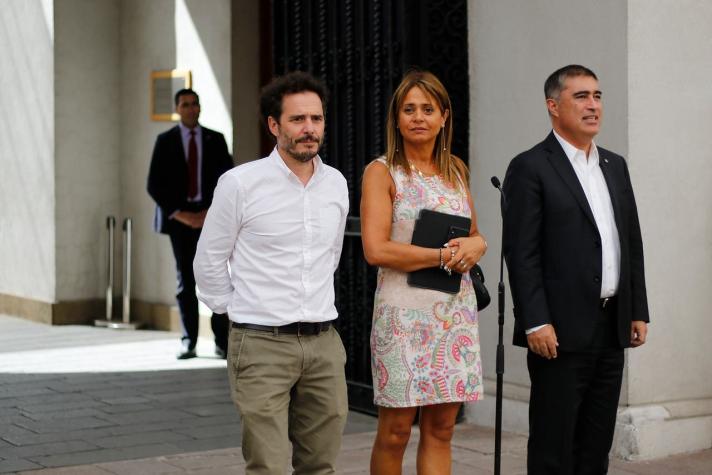 "Lo que está en juego es la democracia": Hernán Larraín Matte habla tras su dimisión en Evópoli
