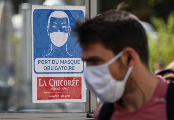 Francia repartirá 40 millones de mascarillas gratis a personas de bajos recursos
