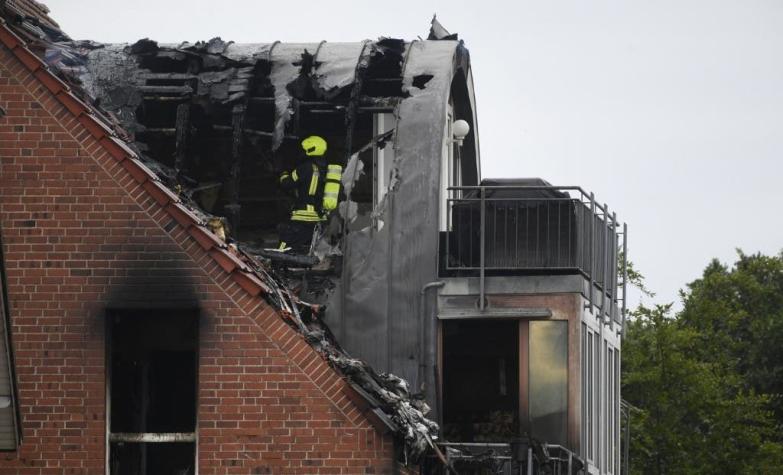 Al menos tres muertos luego que avioneta se estrellara contra edificio residencial en Alemania