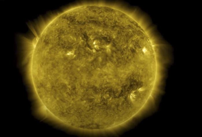 Científicos ponen fin al misterio sobre un cubo que apareció en una foto del Sol