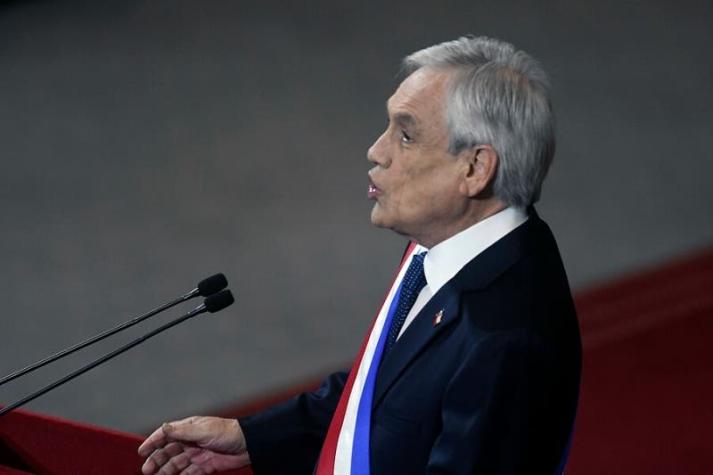 Oposición critica a Piñera por omitir "disculpas" que estaban escritas en su discurso