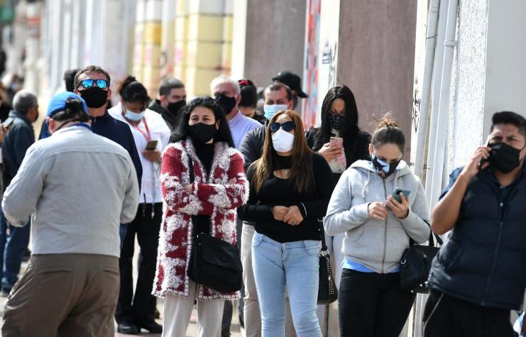 Coronavirus en Chile: Más de 2 mil nuevos casos y 75 muertes en las últimas 24 horas