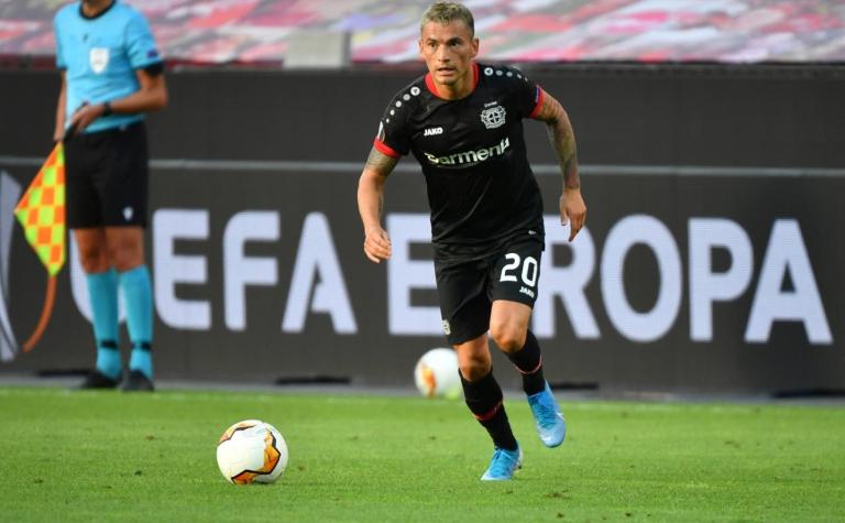 Bayer Leverkusen de Aránguiz avanza en la Europa League y enfrentará al Inter de Alexis en cuartos