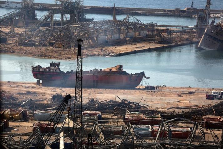 Detenidos 16 funcionarios del puerto de Beirut por explosión