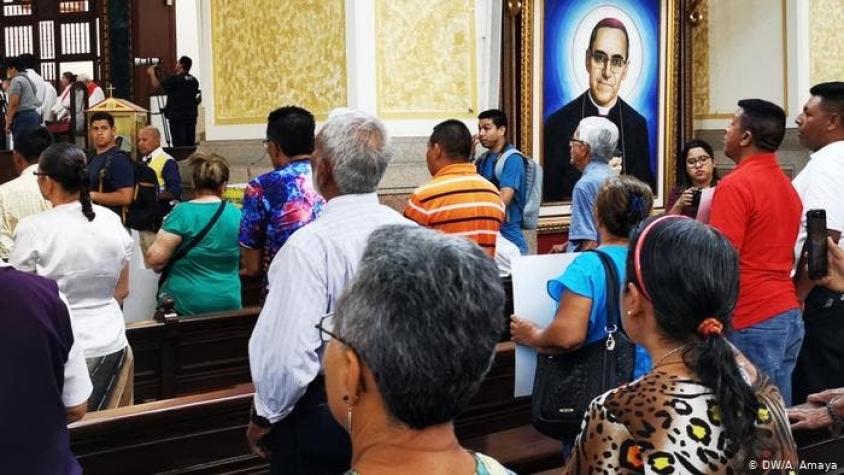 Iglesia pide investigar asesinato de sacerdote en El Salvador