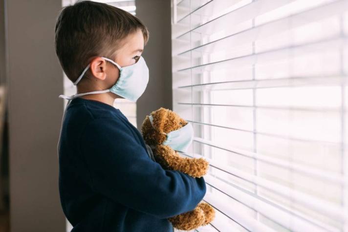 EEUU: Más de 97 mil niños contagiados en dos semanas por COVID-19