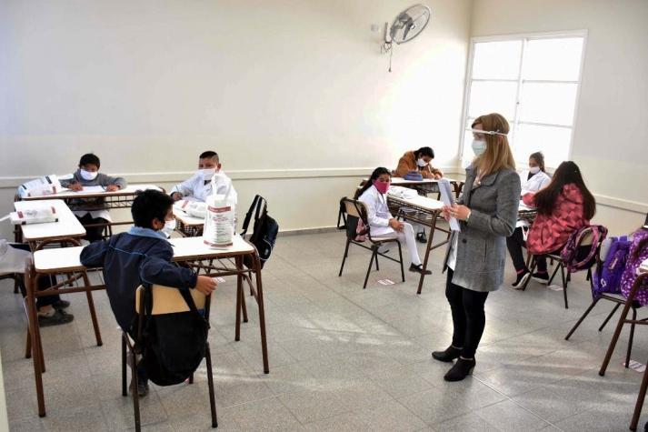 Así fue la vuelta a clases del primer grupo de alumnos en una provincia de Argentina