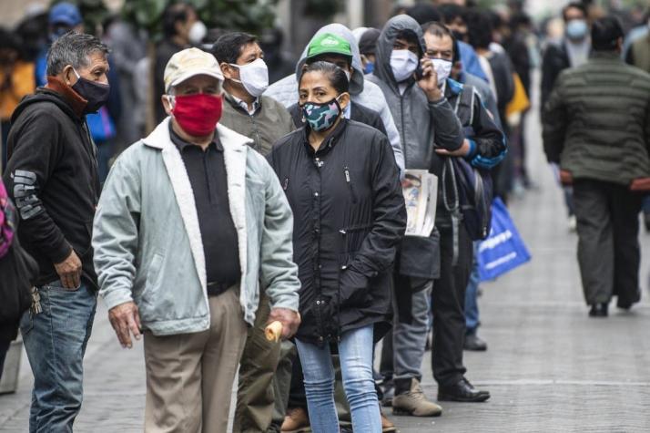 Perú vuelve a endurecer medidas contra el COVID-19 tras récord de nuevos contagios