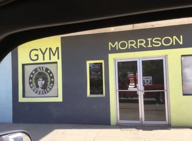 Gym Morrison y Bar Veider: Los “emprendimientos” destacados en redes tras polémica de Mel Gibson