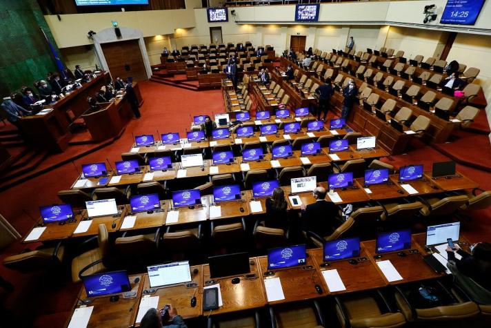 Comisión de Economía de la Cámara rechaza propuesta del Ejecutivo en proyecto que posterga créditos