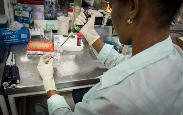 Cuba prueba su vacuna contra la COVID-19 en primeros voluntarios