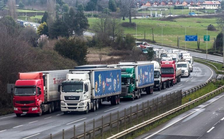 Cámara Nacional de Comercio respalda a camioneros y llama a actualizar Ley Antiterrorista