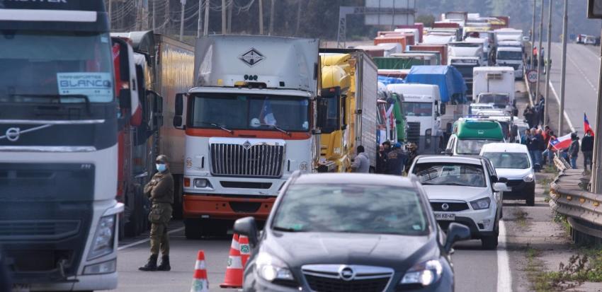 Hombre muere atropellado en Curicó mientras participaba en paro nacional de camioneros