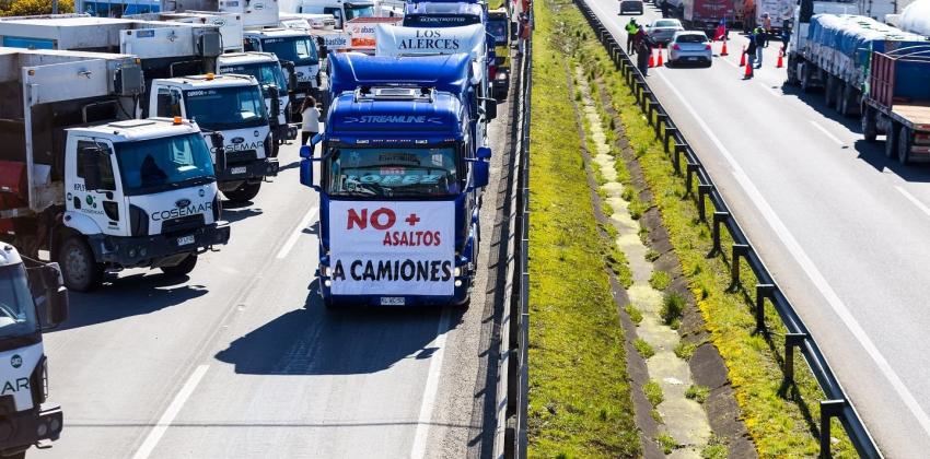 Gobierno anuncia querella por polémica fiesta de camioneros en plena ruta