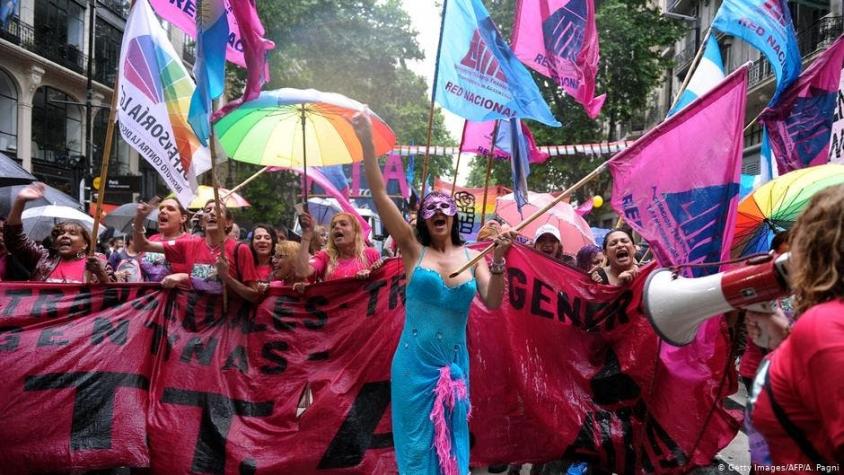Argentina establece un cupo laboral para travestis y trans en el sector público