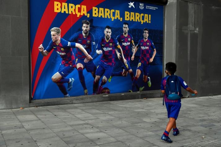 La primera reacción de FC Barcelona en redes luego de que Messi anunciara que se queda en el club