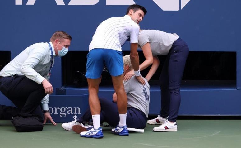 [VIDEO] Djokovic es descalificado del US Open tras darle pelotazo a una jueza de línea
