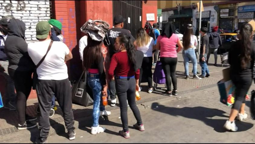 [VIDEO] Aglomeraciones sin distancia física en Barrio Meiggs: advierten rebrote de coronavirus