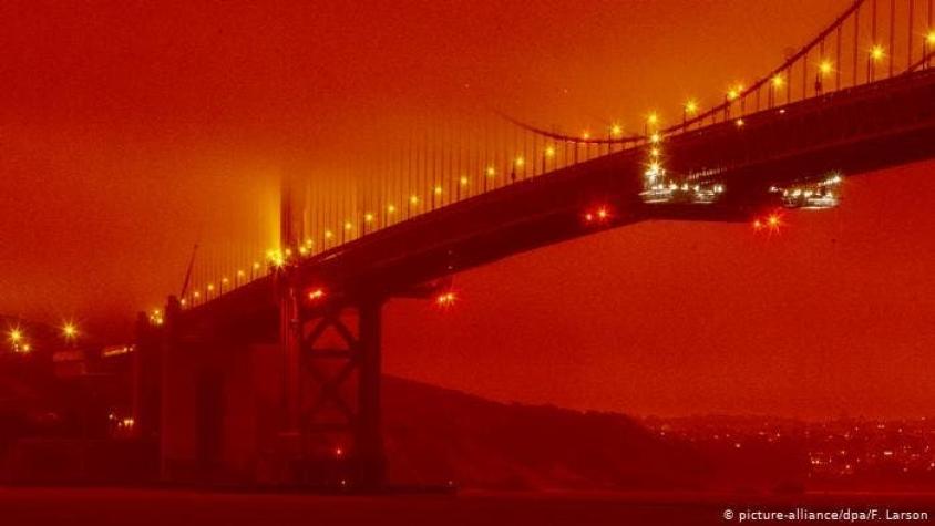 Incendios arrasan la costa oeste de EE.UU. y dejan seis muertos
