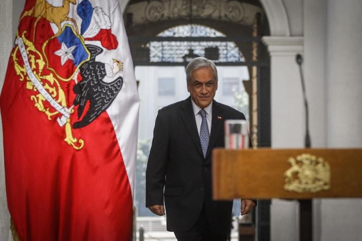 Presidente Piñera encabeza nuevo consejo de gabinete en La Moneda