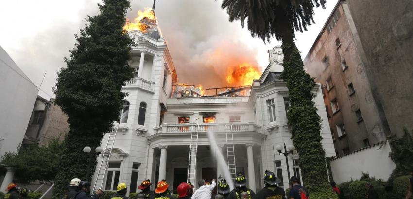 Declaran culpable a detenido por incendio de Universidad Pedro de Valdivia en noviembre